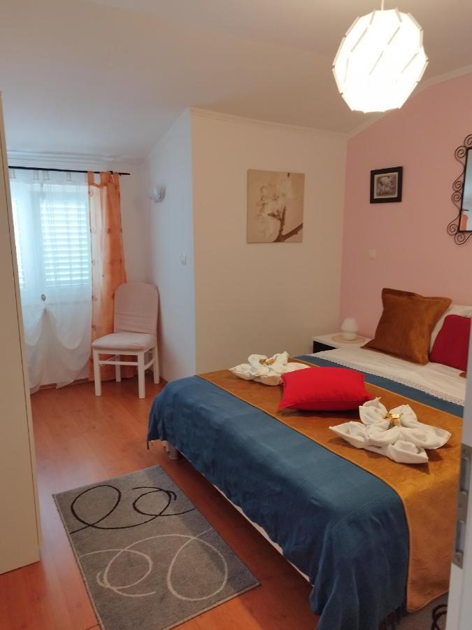 And Punta Hiša za goste 4*